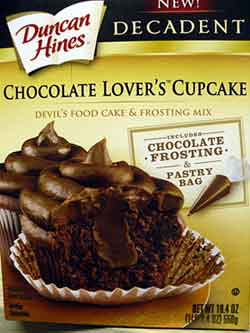 Box of Duncan Hines Chocolate Lovers cupcake kit.